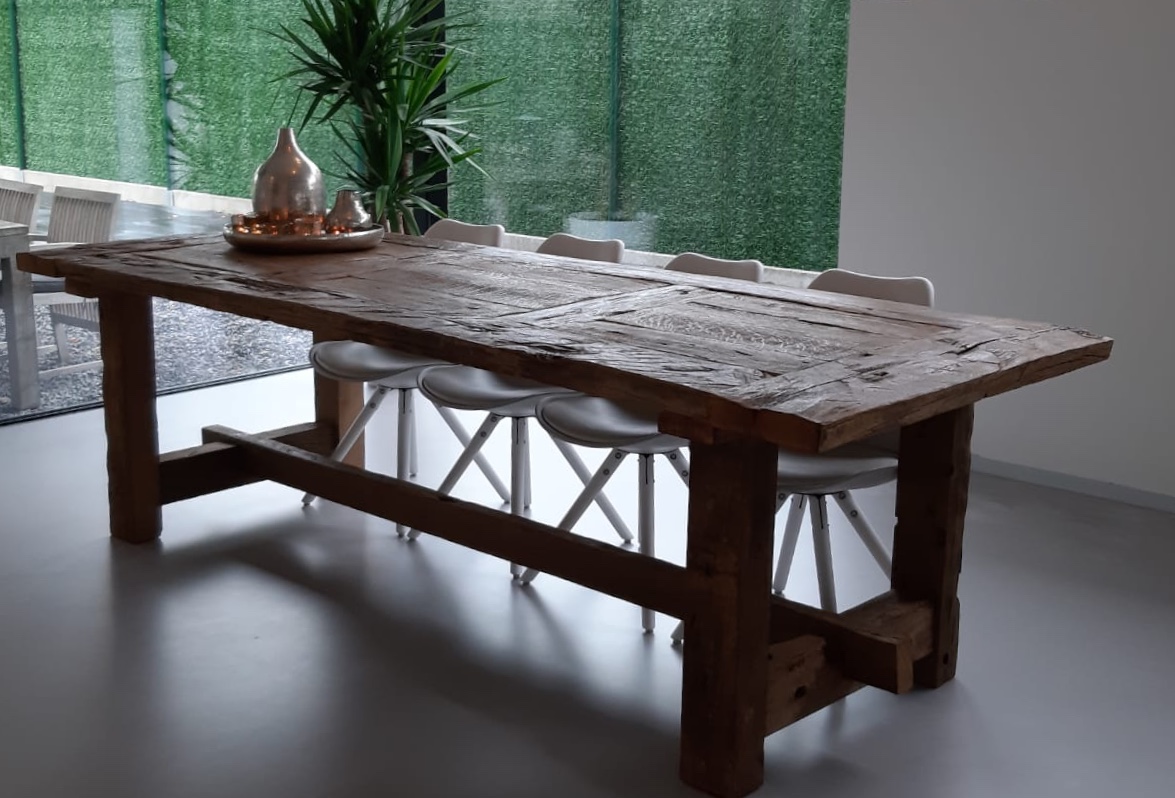 oud eiken eettafel
